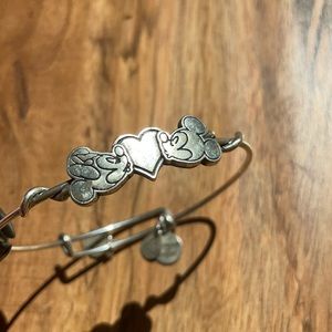 Alex and Ani Minnie and Mickey Kissing